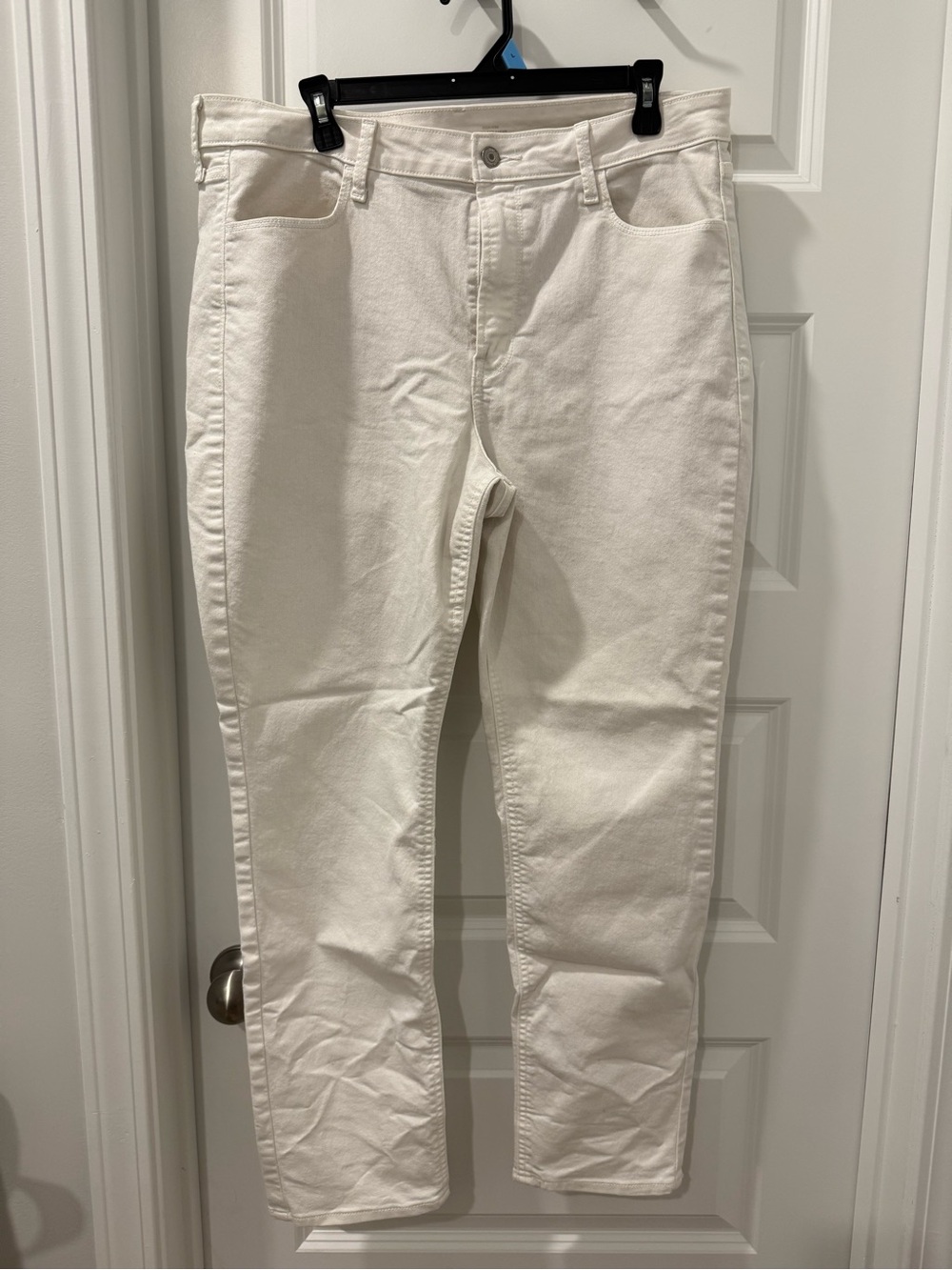 Old Navy White Women's Straight-Leg Jeans